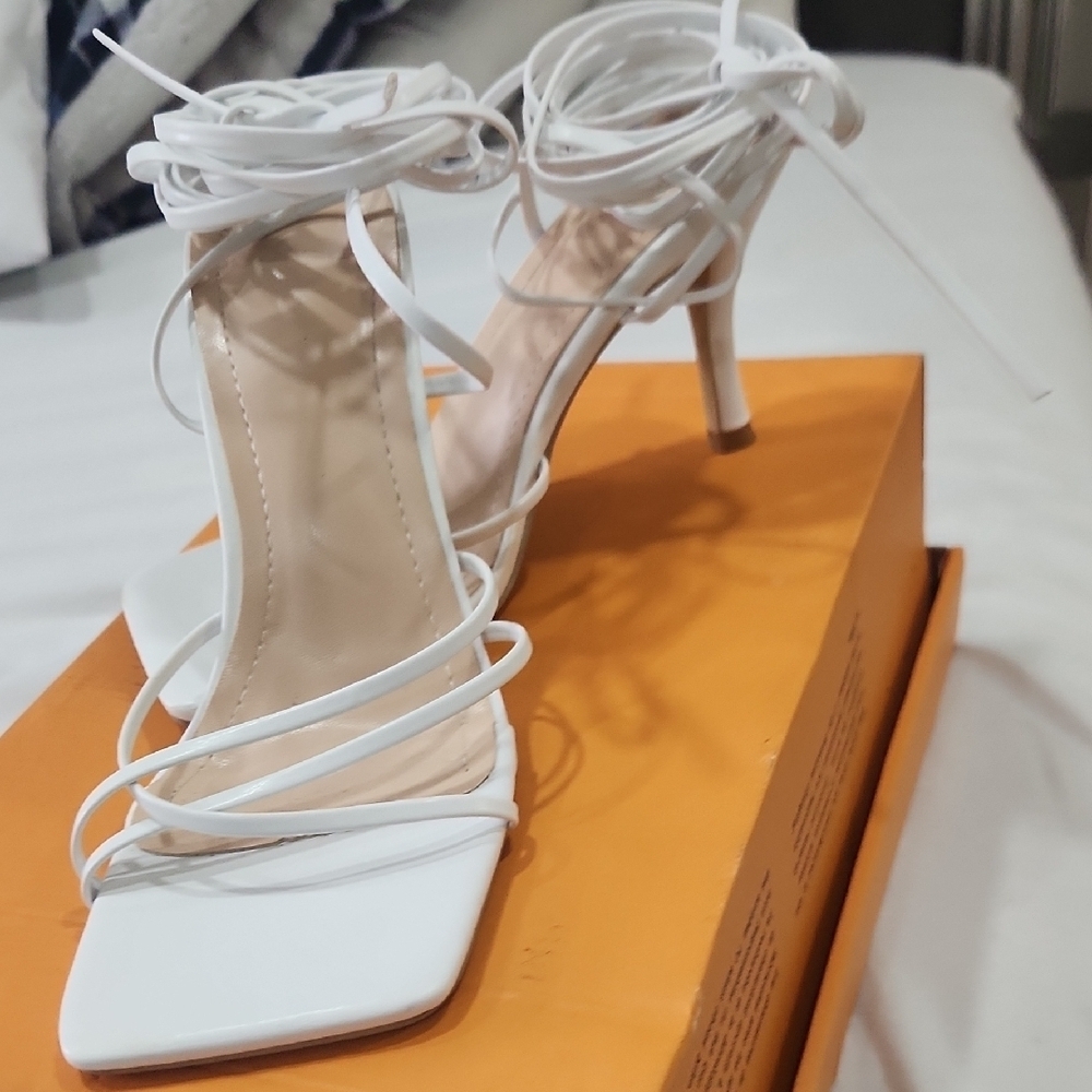 SHEIN White Strappy Heels - Picture 3 of 4